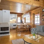 Laehteenmaa By Interhome Feriehus Hyrynsalmi