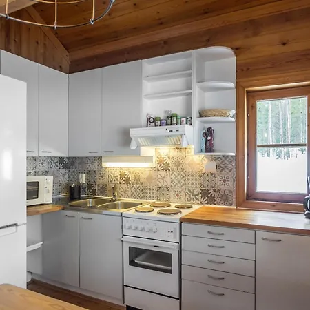 Laehteenmaa By Interhome Casa vacanze Hyrynsalmi