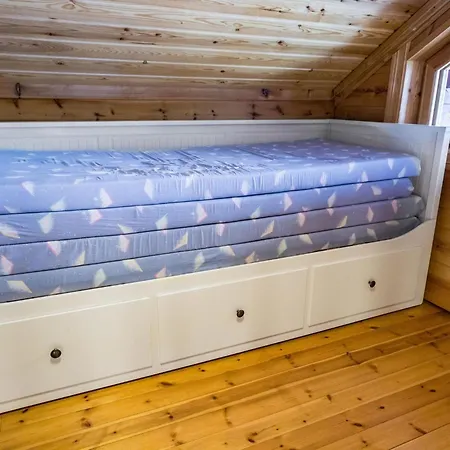 Laehteenmaa By Interhome